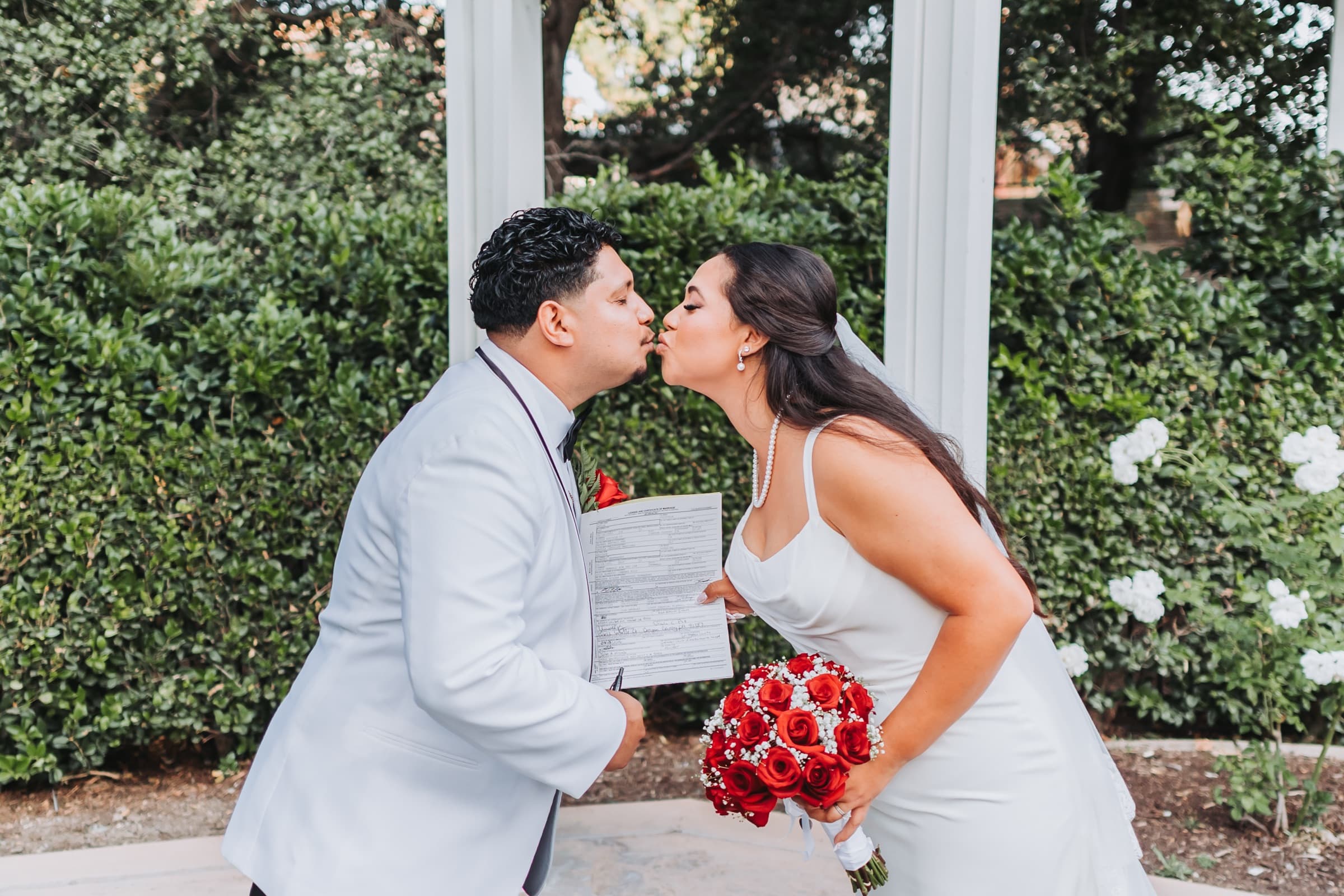 Bella, wedding photographed by VowDeLune in Los Angeles, frame 18