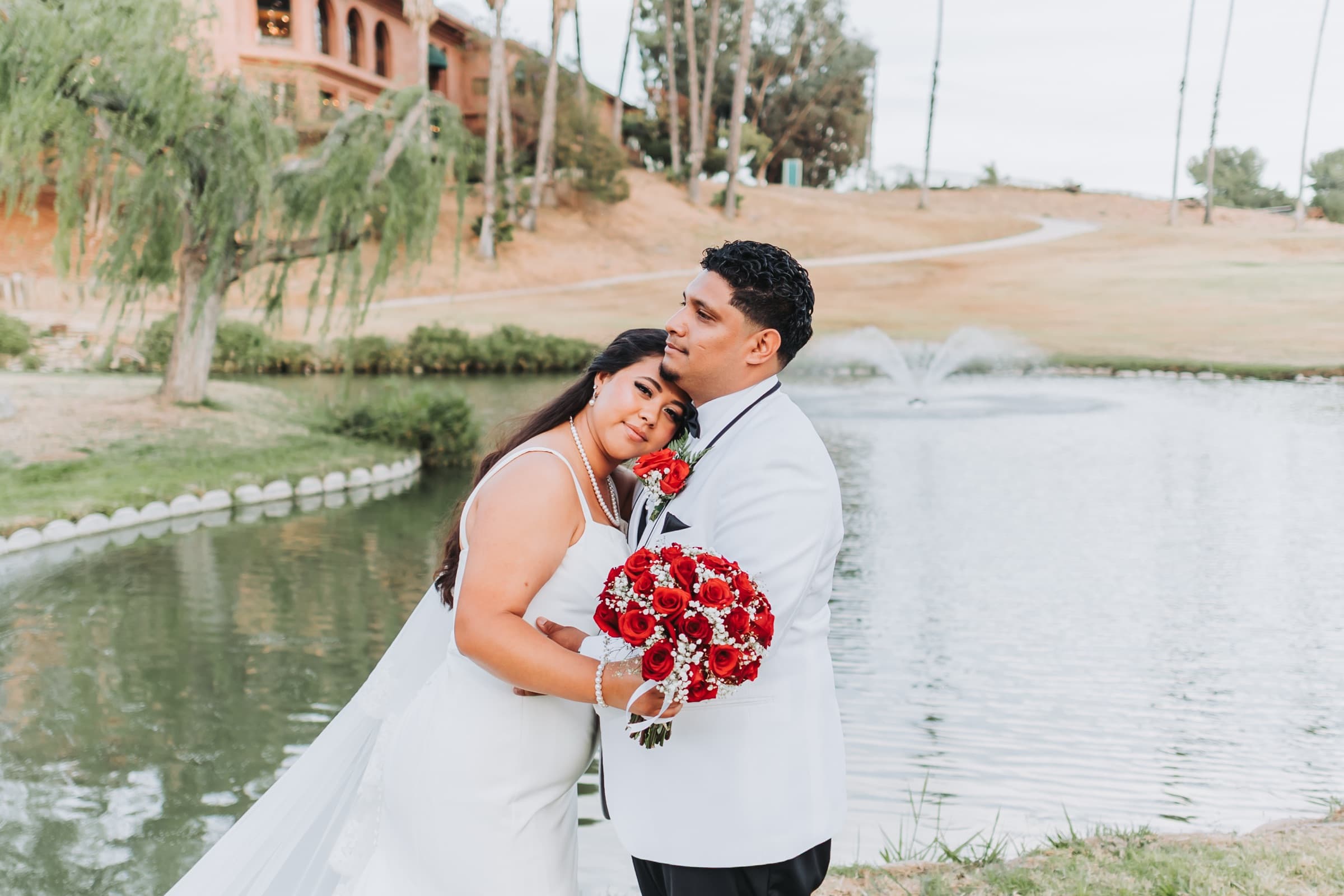 Bella, wedding photographed by VowDeLune in Los Angeles, frame 19