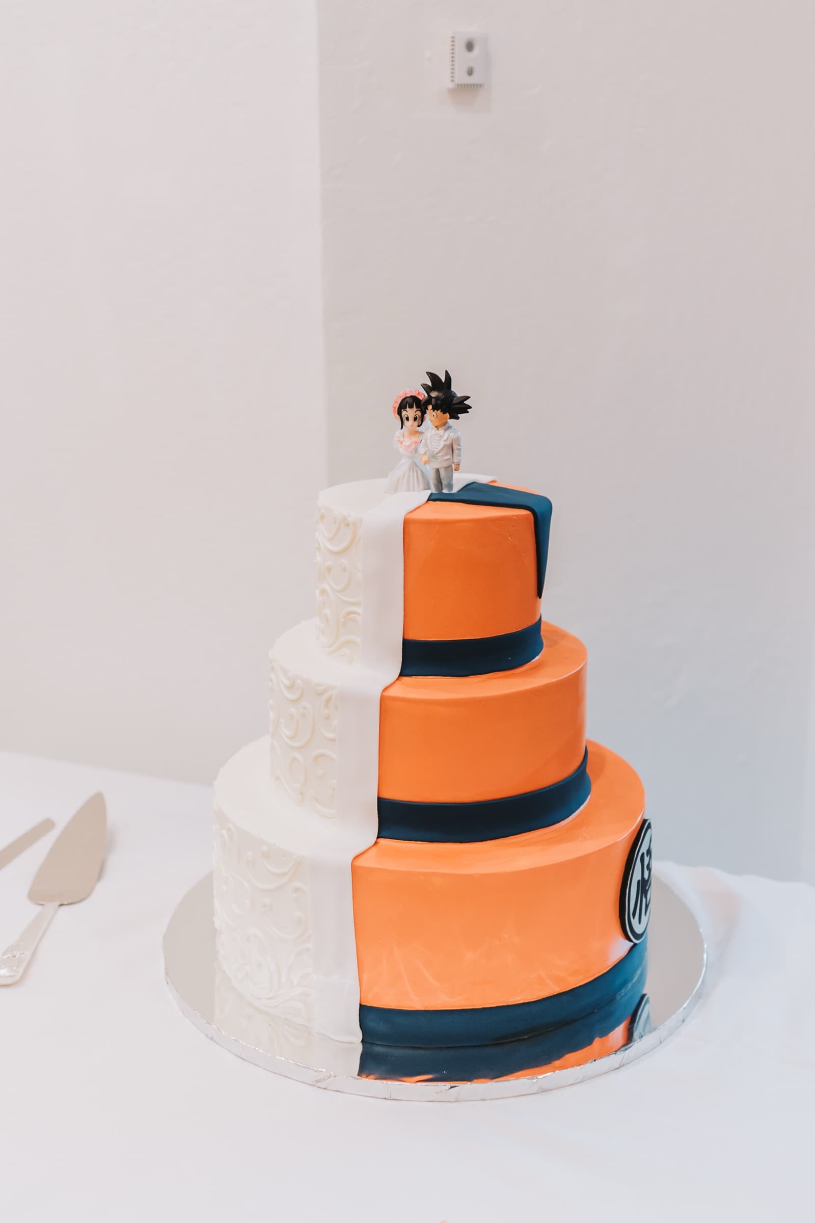 Bella, wedding photographed by VowDeLune in Los Angeles, frame 29