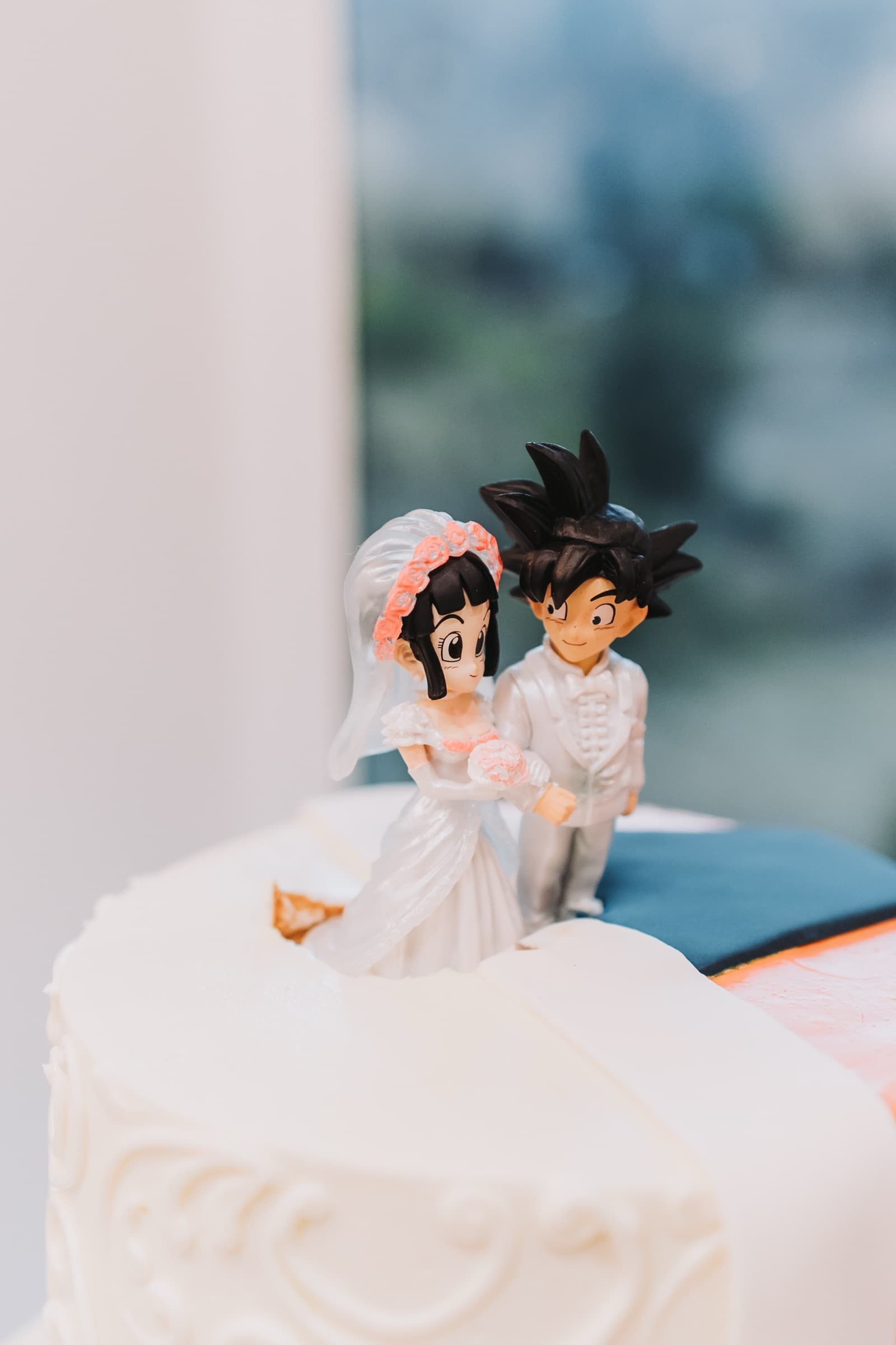 Bella, wedding photographed by VowDeLune in Los Angeles, frame 30