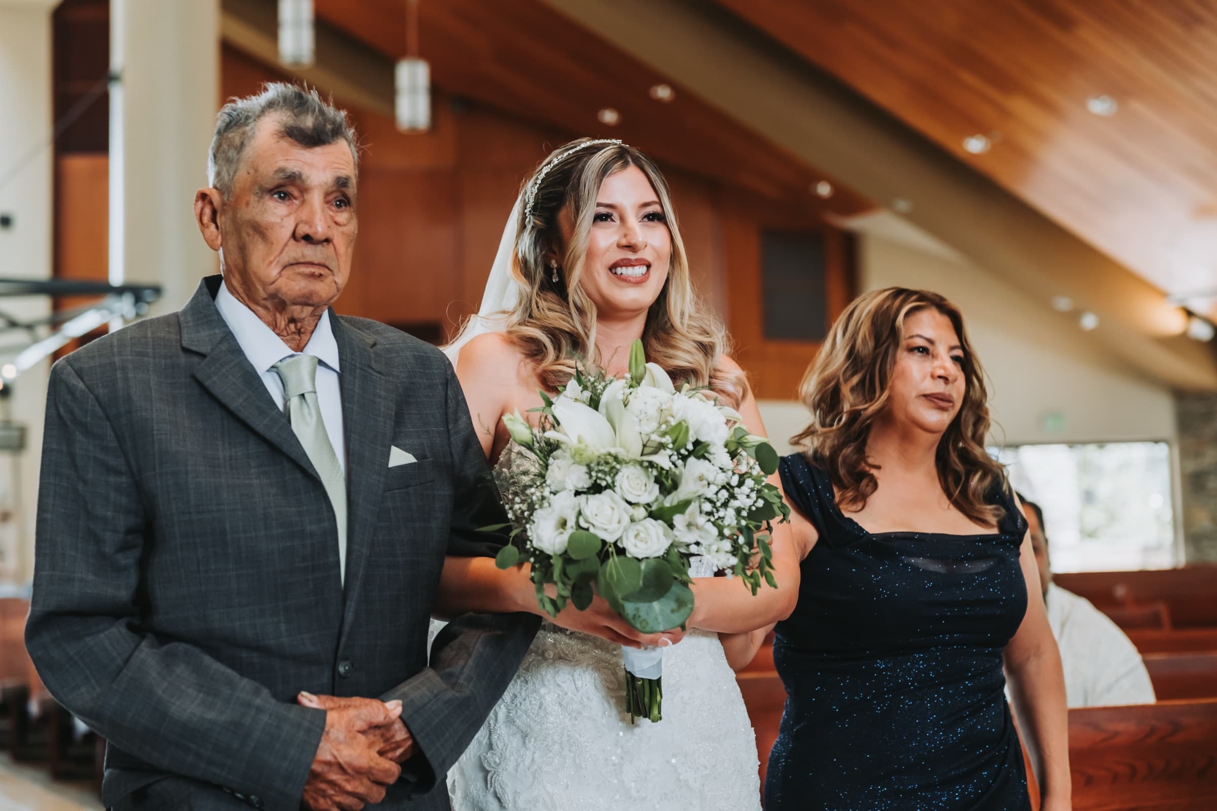 A Bridgeport Wedding, wedding photographed by VowDeLune in Los Angeles, frame 2