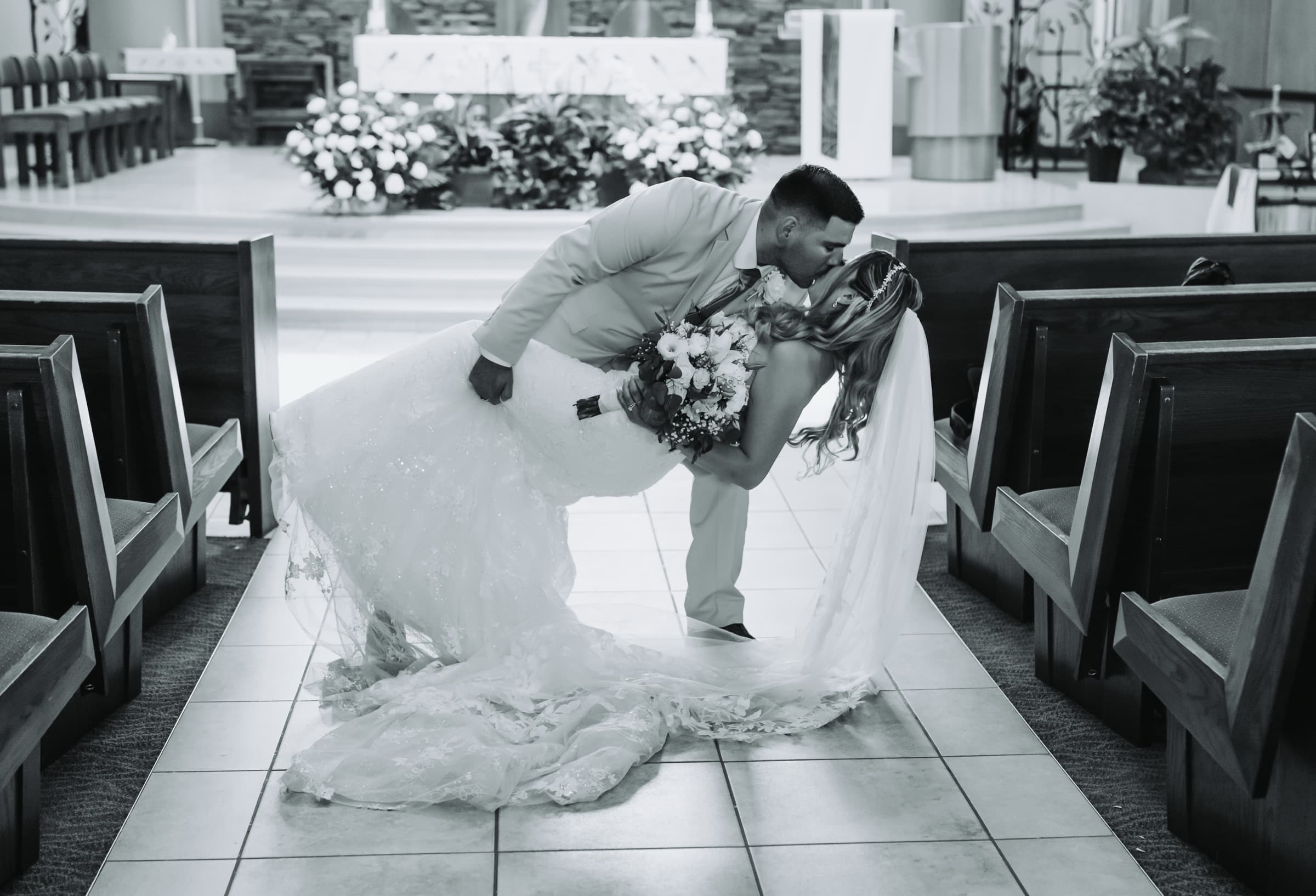 A Bridgeport Wedding, wedding photographed by VowDeLune in Los Angeles, frame 5