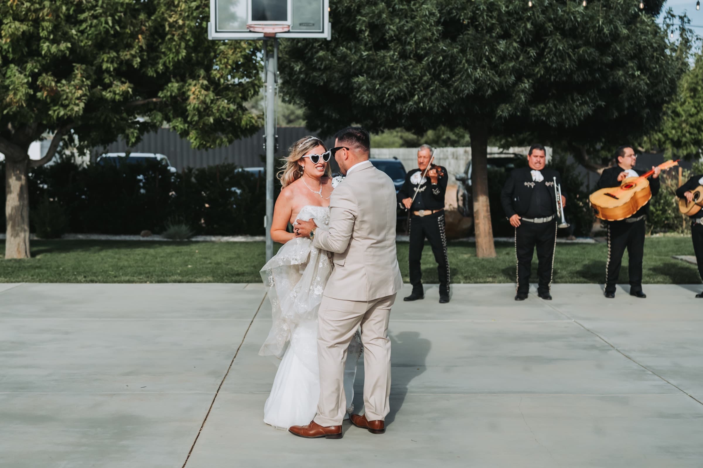 A Bridgeport Wedding, wedding photographed by VowDeLune in Los Angeles, frame 19