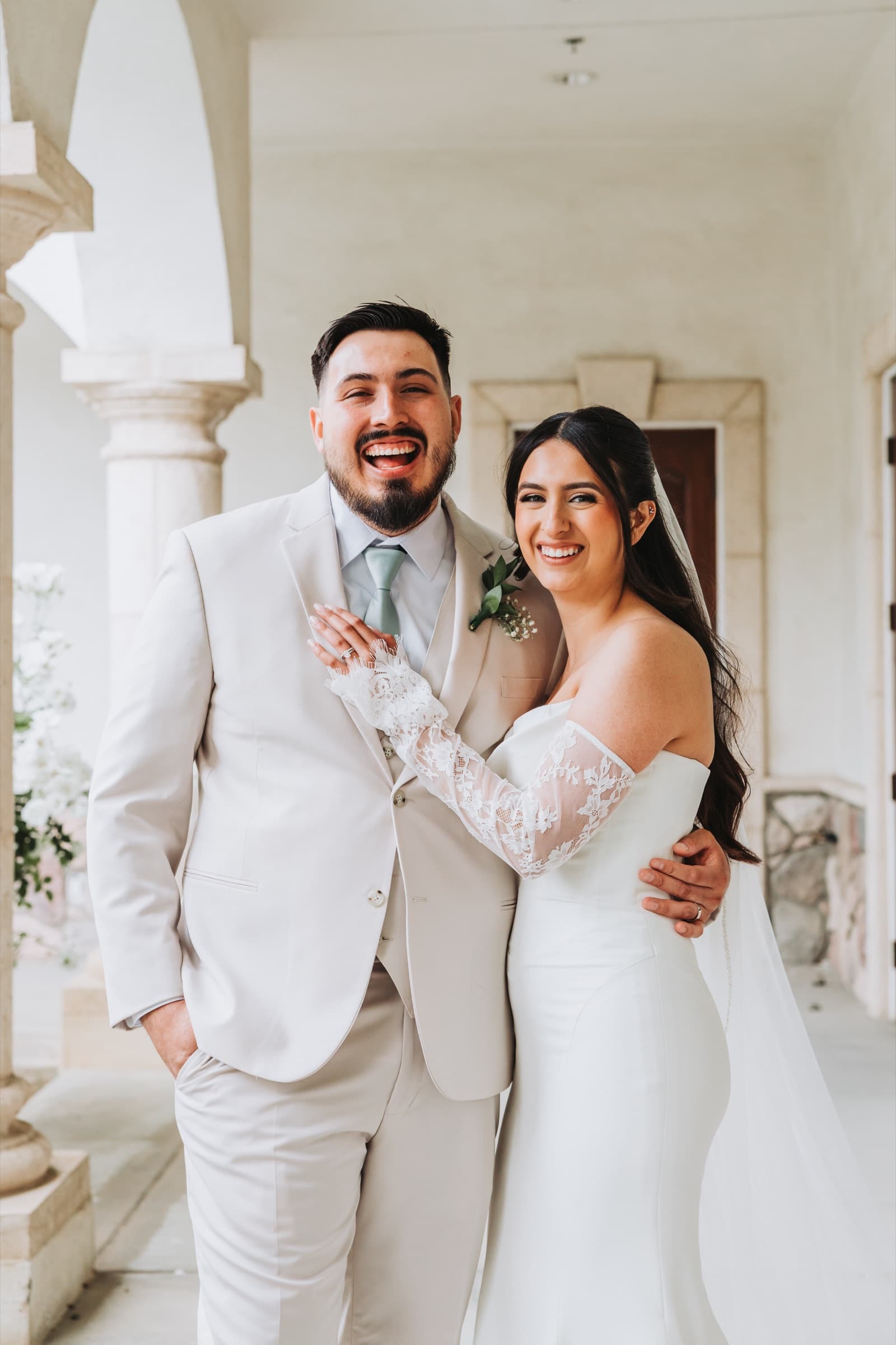Valeria & Roberto, wedding photographed by VowDeLune in Los Angeles, frame 23