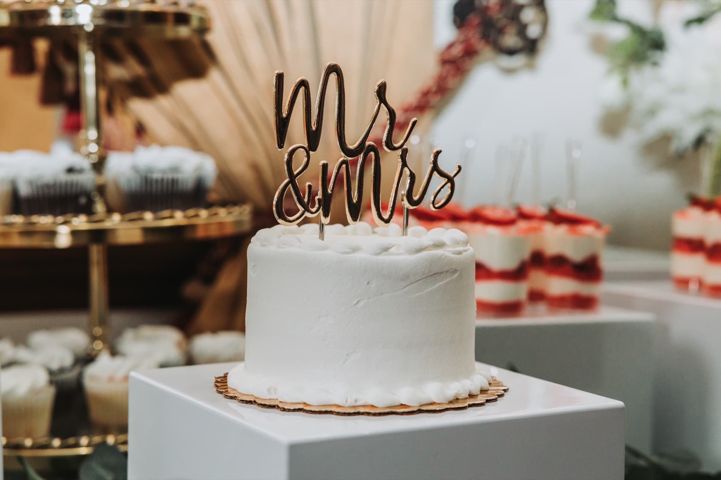 Valeria & Roberto, wedding photographed by VowDeLune in Los Angeles, frame 29